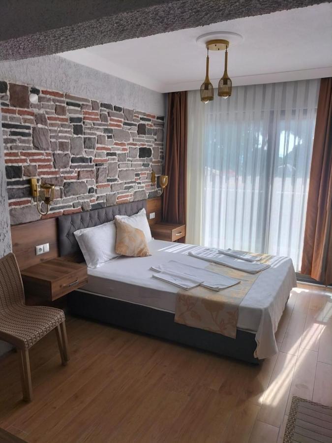 Mari Pembe Otel Marmara Adasi Luaran gambar
