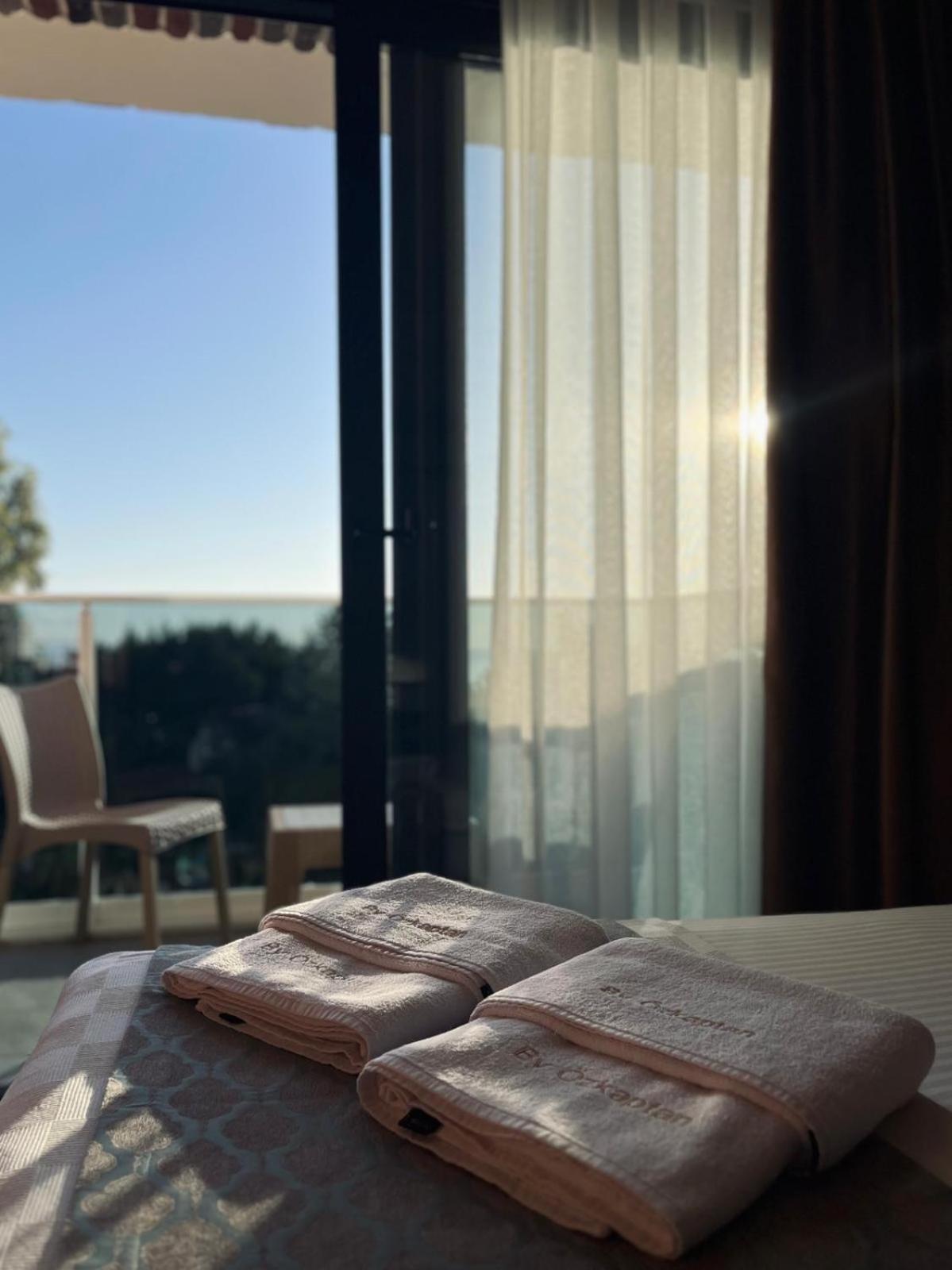 Mari Pembe Otel Marmara Adasi Luaran gambar
